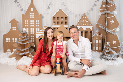 Sustainable Mini Christmas Family Photoshoot